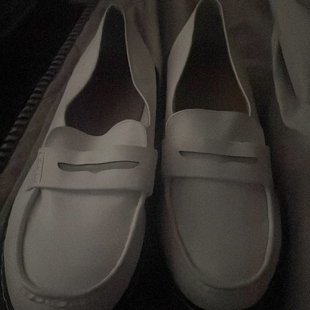 Loafers only worn once been sitting in my closet for a while